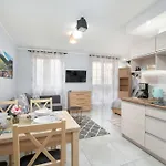 Charming With Parking And Balcony In By Renters كارباش