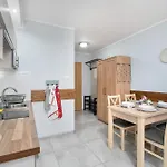 Charming With Parking And Balcony In By Renters شقة *
