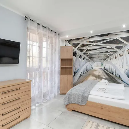 Charming With Parking And Balcony In By Renters 公寓 卡尔帕奇