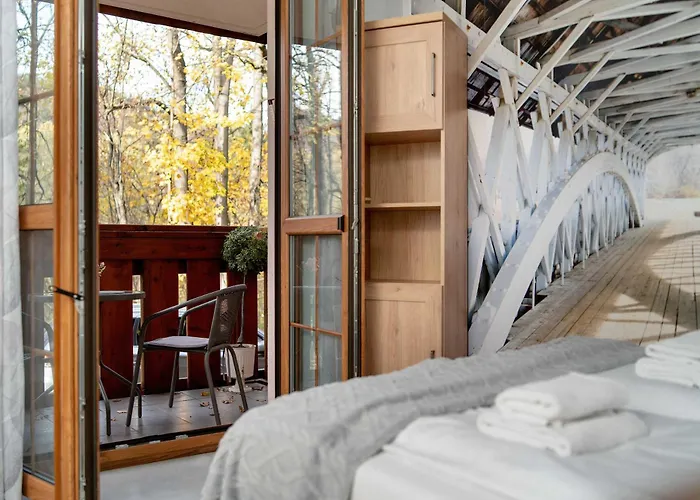 Charming With Parking And Balcony In By Renters