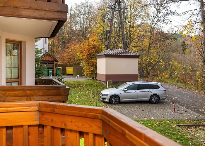 Charming With Parking And Balcony In By Renters Appartamento *